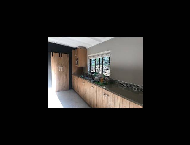 4 BEDROOM HOUSE RENTED IN WESTVILLE